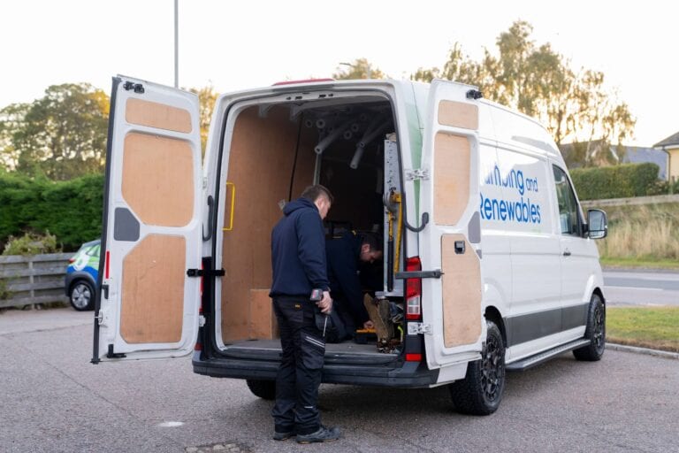 ASHP Installation in Elgin: Energy Efficiency and Performance Explained