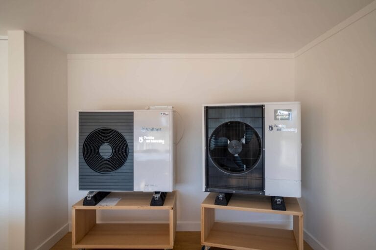 Air Source Heat Pump Cost in Elgin: What to Expect in 2026